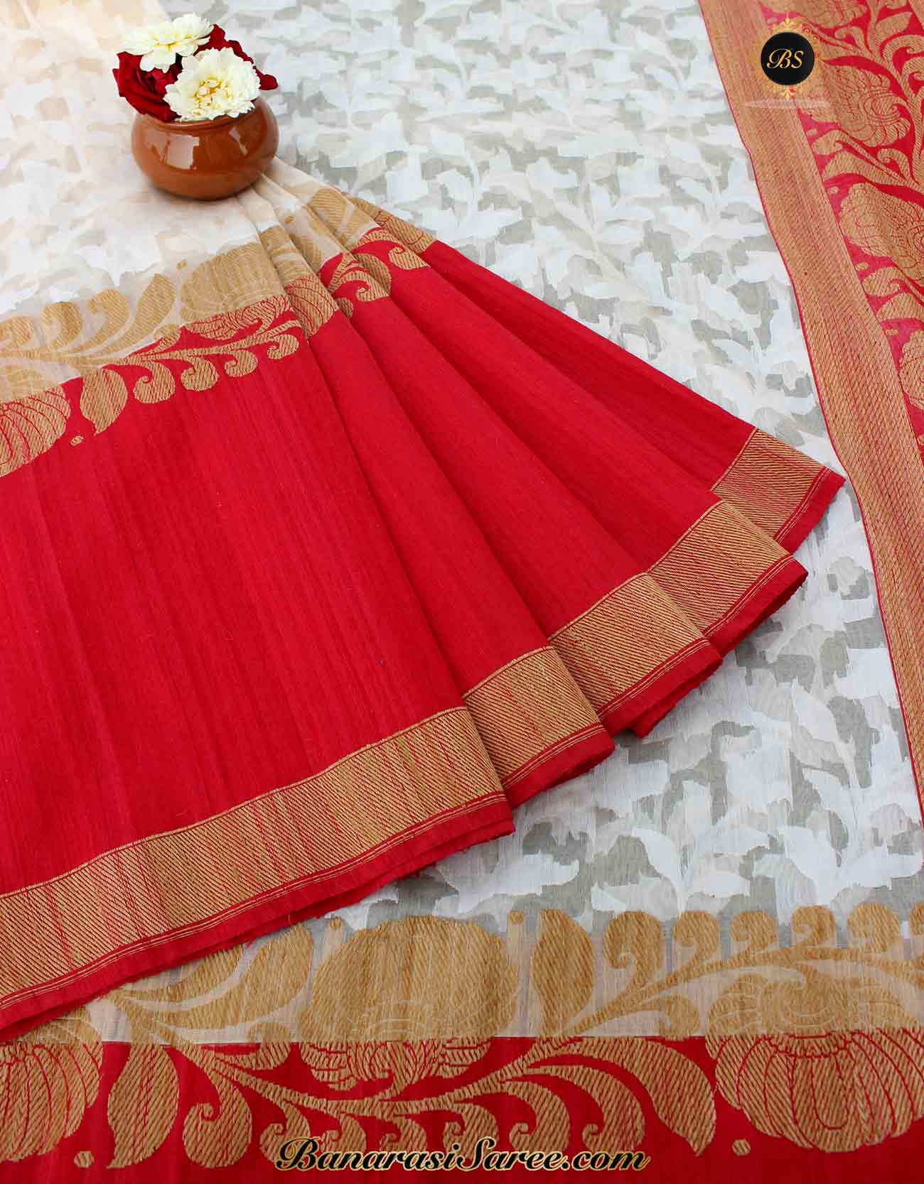 Off white red saree deals